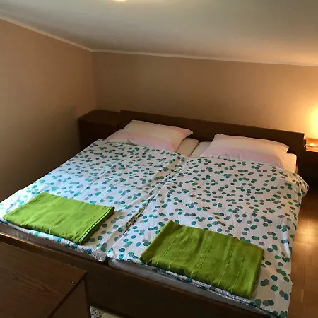 Markelj Apartment *
